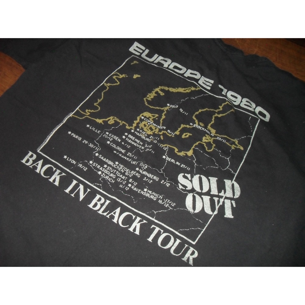 ACDC Europe 1980 Back In Black Tour T Shirt Black Junk Food Clothing Mens L - Picture 4 of 9
